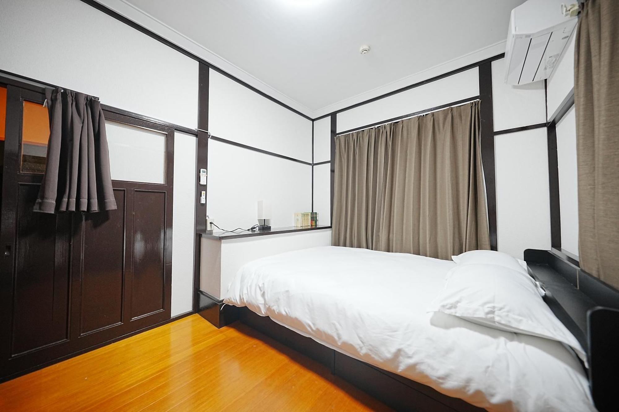 Family Or Business Travel 20 Percent Off丨200 Sqm 丨 14 Min To Shinjuku 丨century-Old Japanese Garden 丨3 Parking Spaces丨4 Bedrooms 도쿄 외부 사진